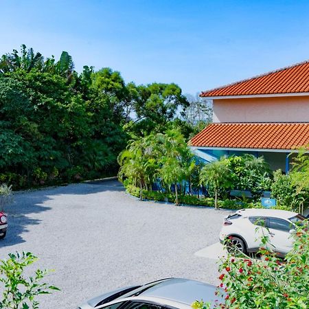 Little Mermaid Hotel Ishigakijima Ishigaki  Zewnętrze zdjęcie